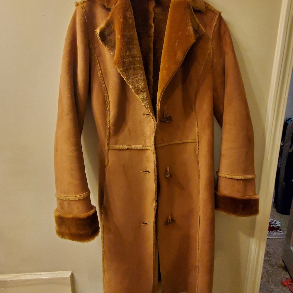clothes - Picture 15 of 16